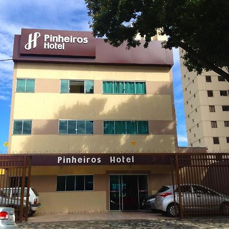 Pinheiros Hotel Гояния Екстериор снимка